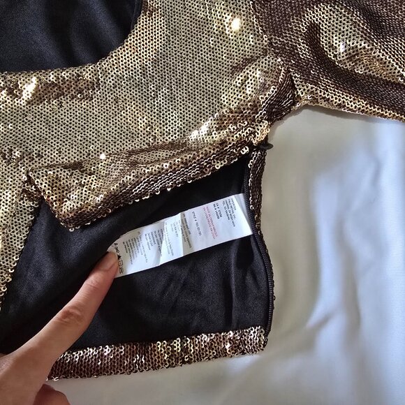 Forever 21 - Long Sleeve Gold Sequin Crop Top - Extra Small - Picture 9 of 10